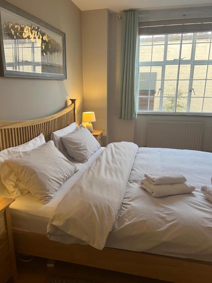 2 Bedroom Apartment Just Off Kings Road لندن المظهر الخارجي الصورة