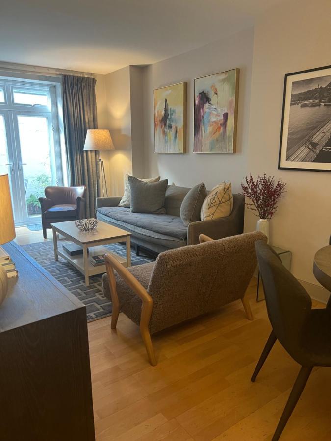 2 Bedroom Apartment Just Off Kings Road لندن المظهر الخارجي الصورة