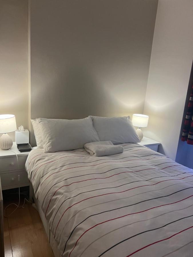 2 Bedroom Apartment Just Off Kings Road لندن المظهر الخارجي الصورة