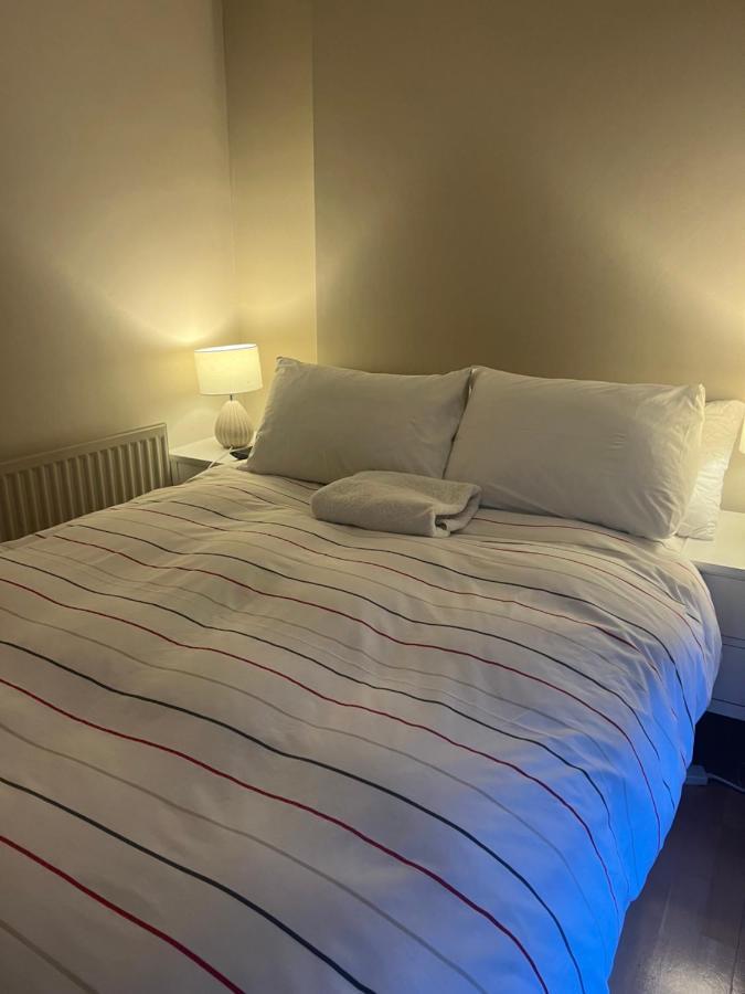 2 Bedroom Apartment Just Off Kings Road لندن المظهر الخارجي الصورة